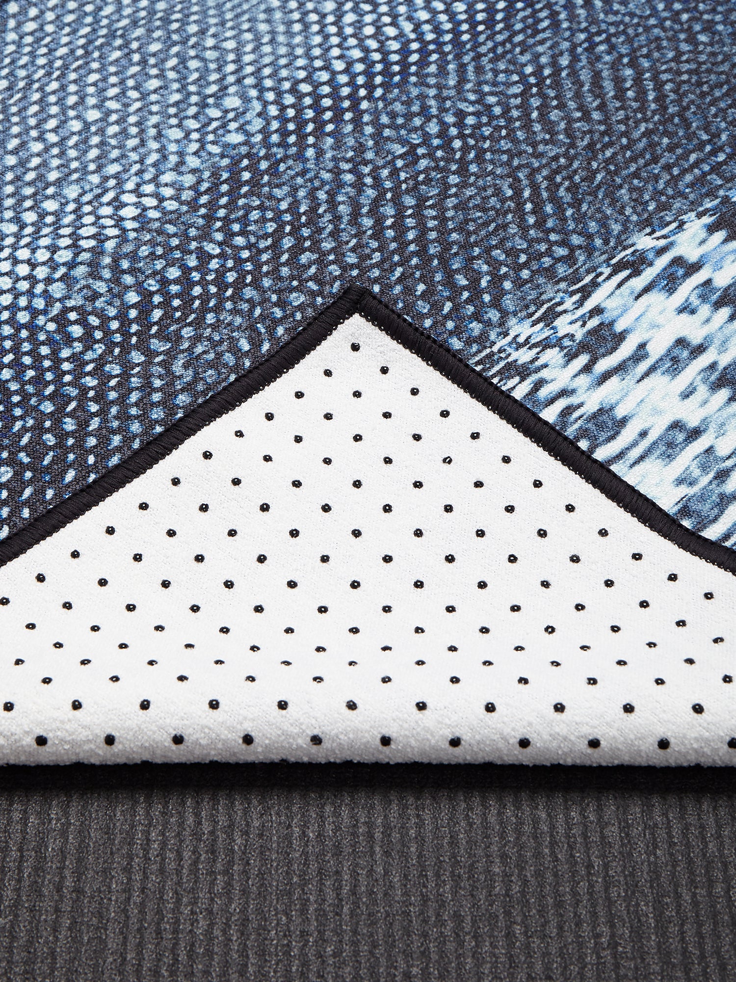 YOGITOES rスキッドレス マット 柄 プリント / ヨギトース ヨガラグ ヨガタオル 26SS 2602