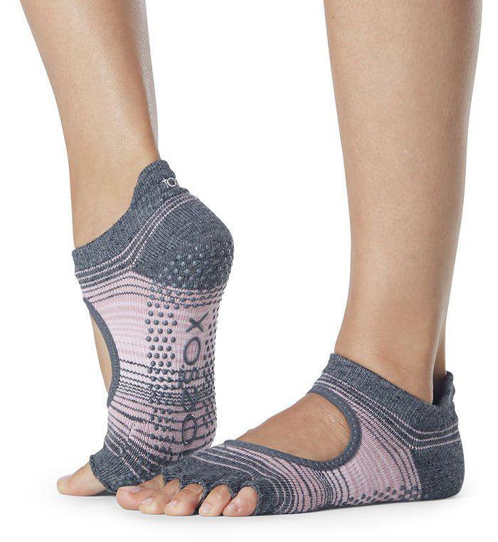 [TOESOX] ベラリナ（Half-Toe) グリップ ソックス / ヨガ 滑り止め付き 靴下 23SS -Manduka マンドゥカ ヨガマット ヨガグッズ ヨガウェア ヨガ 